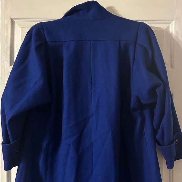 Vintage Women's Blue Double-Breasted Coat by Jofeld - Picture 8 of 9